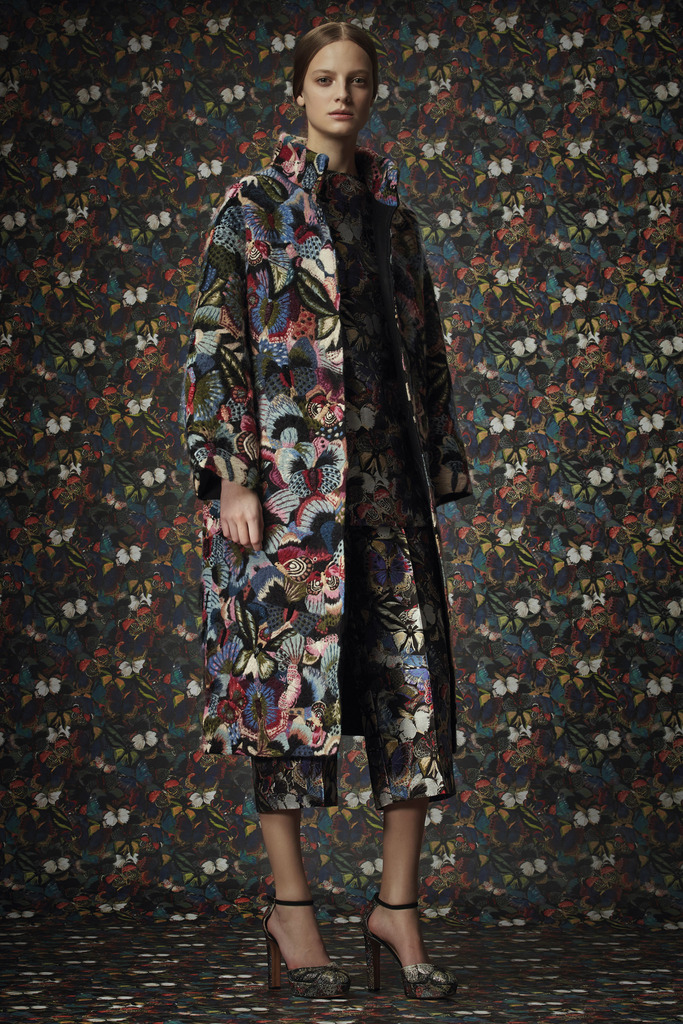 Valentino_022_1366.683x1024