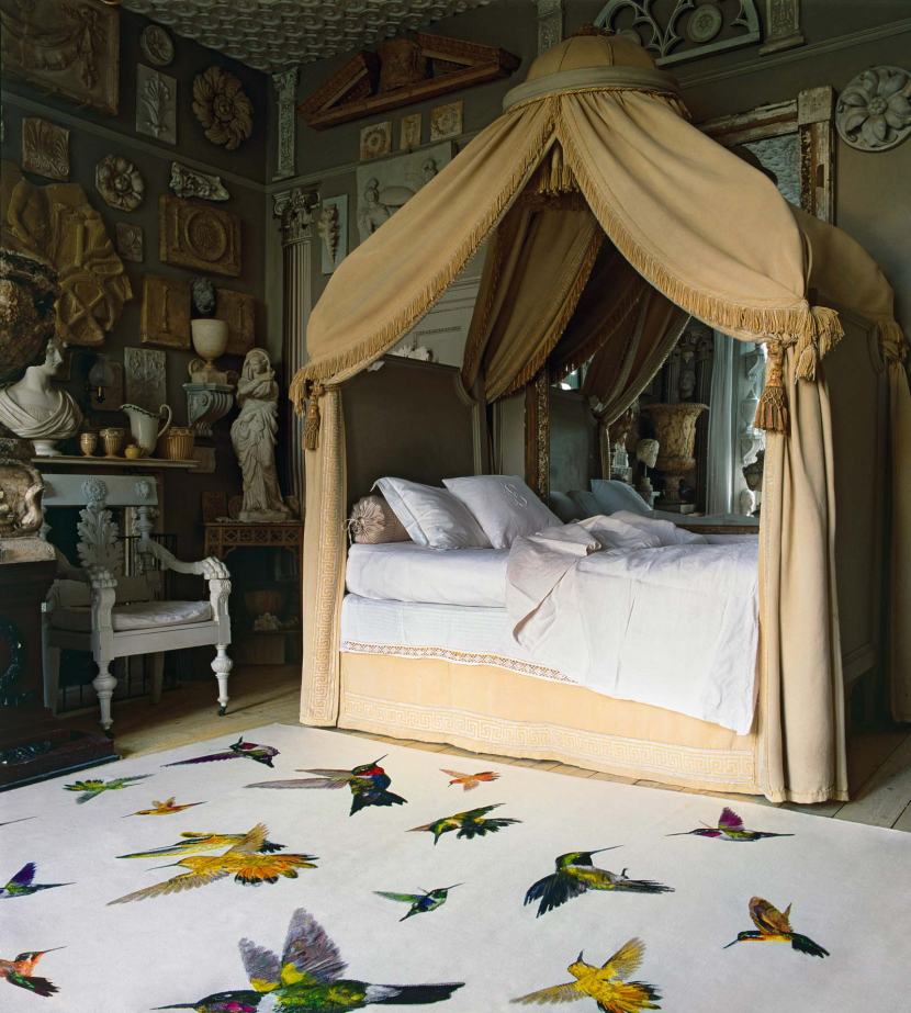 alexander-mcqueen-hummingbird-ivory-roomset_large_1