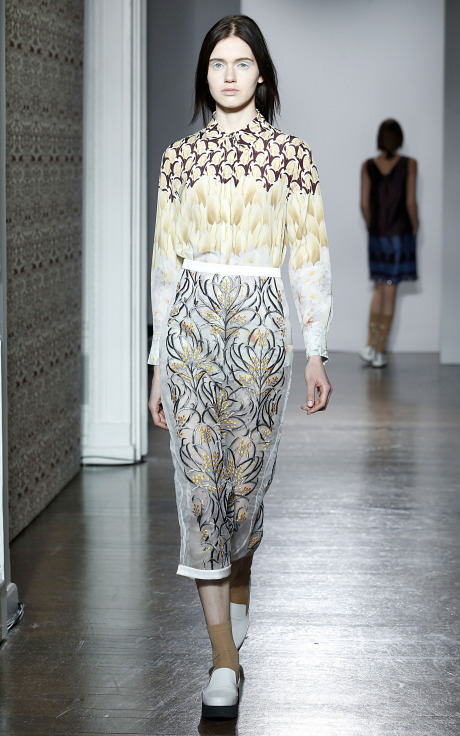 m-322-2561-52606-whbFALWk6Lot