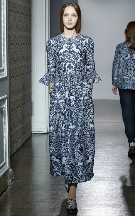 m-322-2561-52618-lzROj75GbSIT