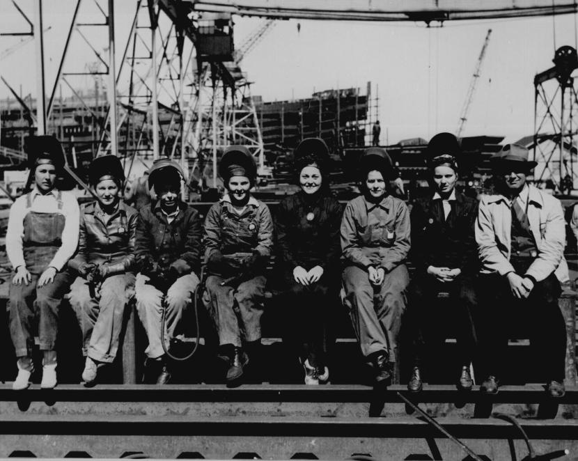 22-Women-Welders-World-War-II