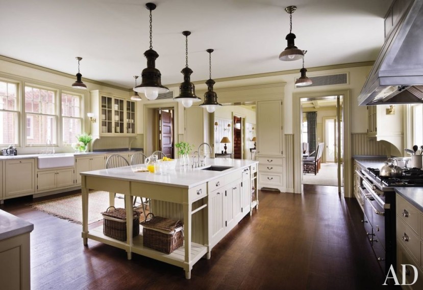 beach-kitchen-victoria-hagan-interiors-marthas-vineyard-massachusetts-201102_1000-watermarked