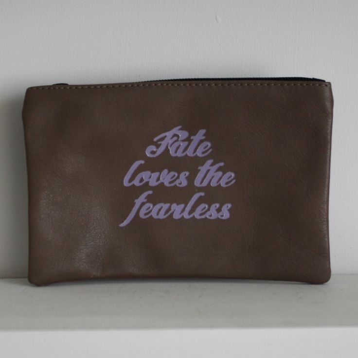 db85a046f8a10670668d4e800b33e144