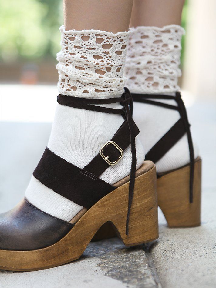 4562b71a83026c405751e2ced153c749-1