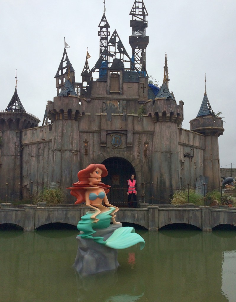 Street-Art-by-Banksy-and-other-artists-in-London-England-Dismaland-2