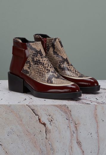 9bf33eec1232d0973a23ef4e1de14a58